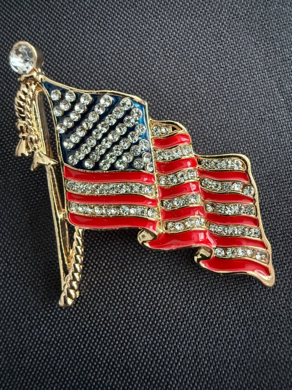 American Flag Rhinestone Brooch – Red, White & Blue Enamel Patriotic Pin, Gold-T